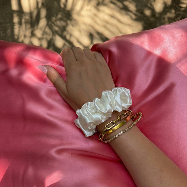 Discover how silk pillowcases transform your sleep, skin, and hair